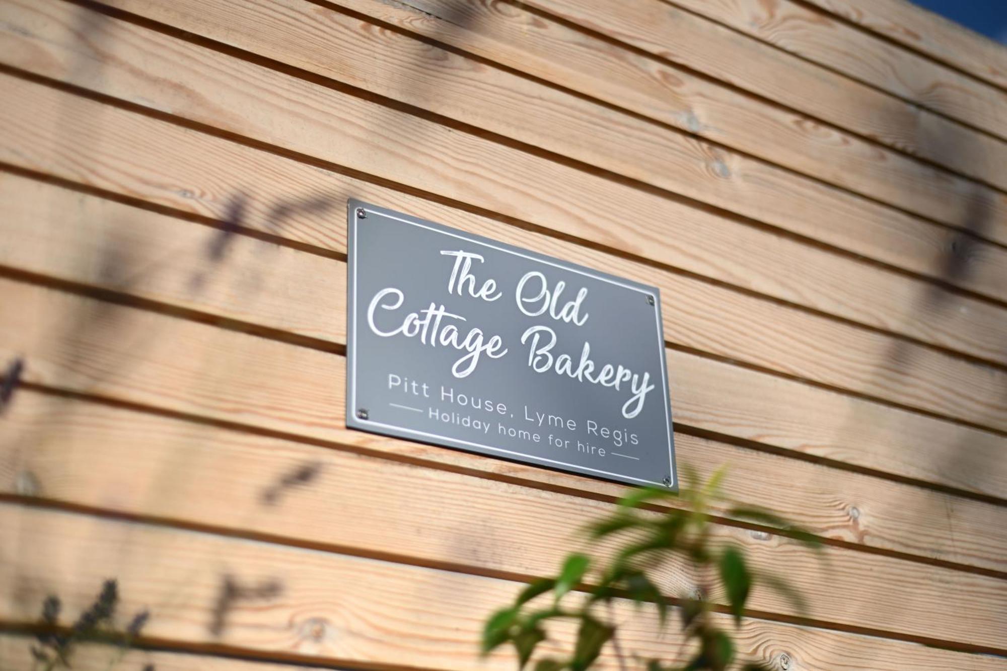 The Old Cottage Bakery Lyme Regis Extérieur photo